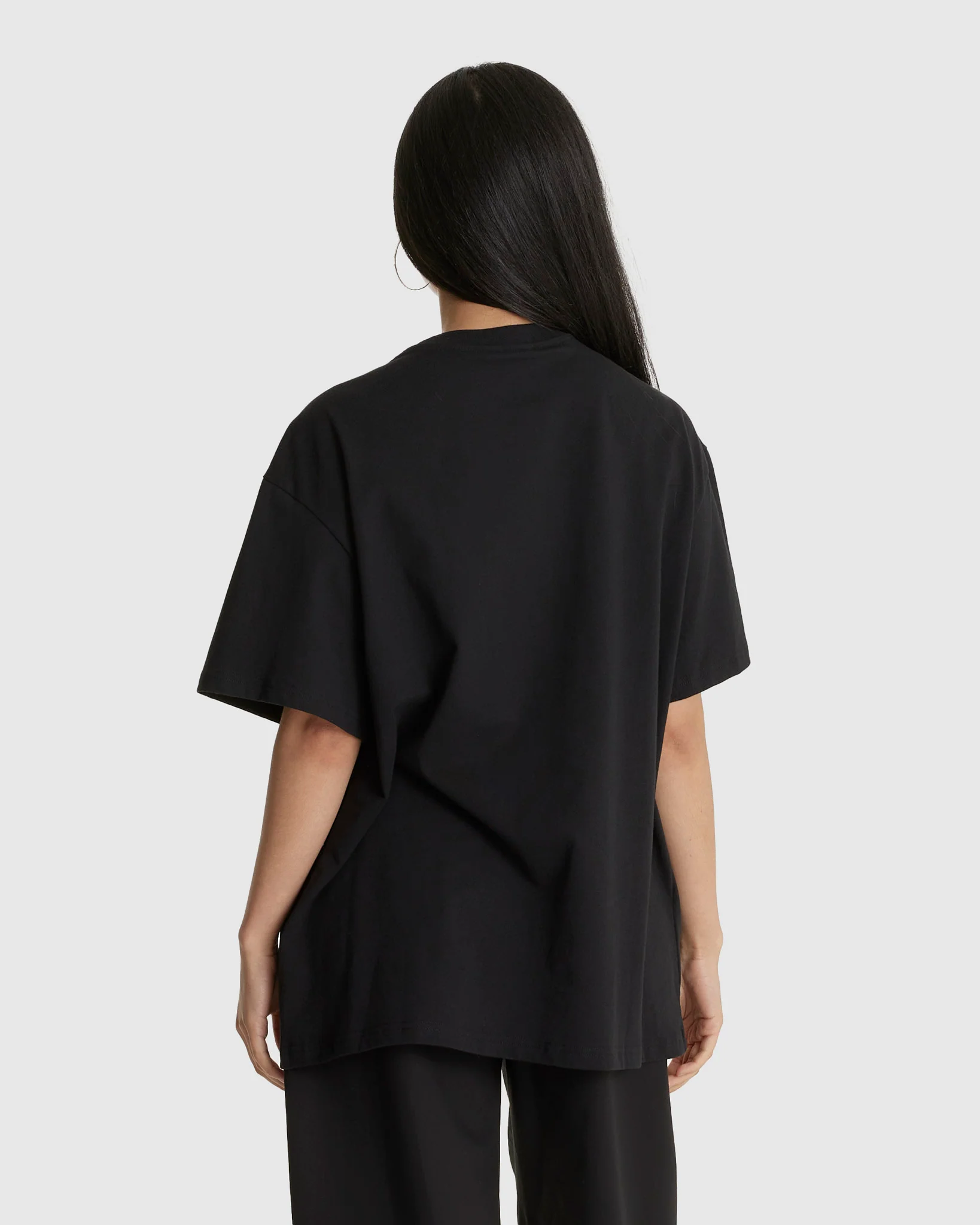 Hold Me Tee (W) - Image 3