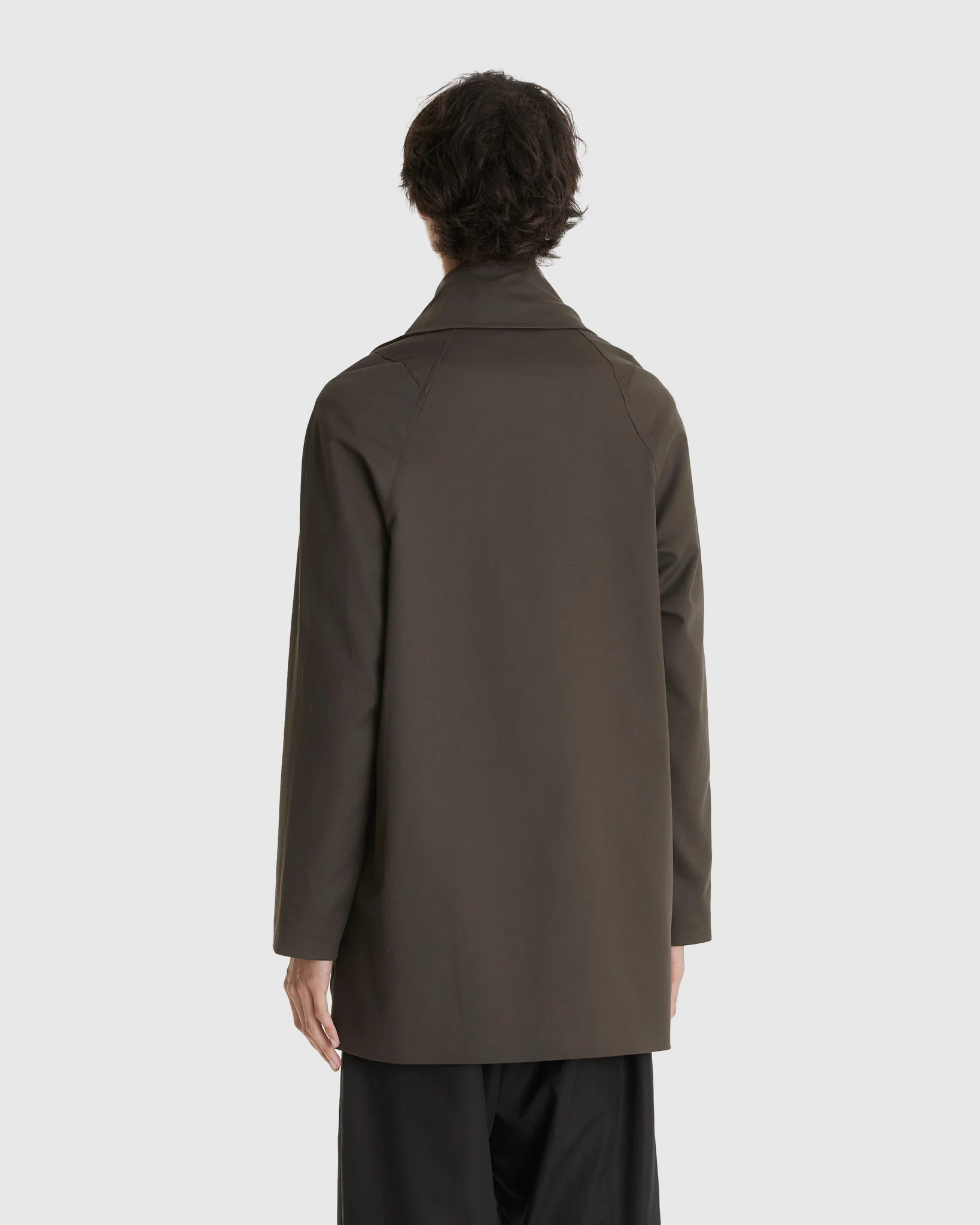 Riadis Pleated Coat - Image 3