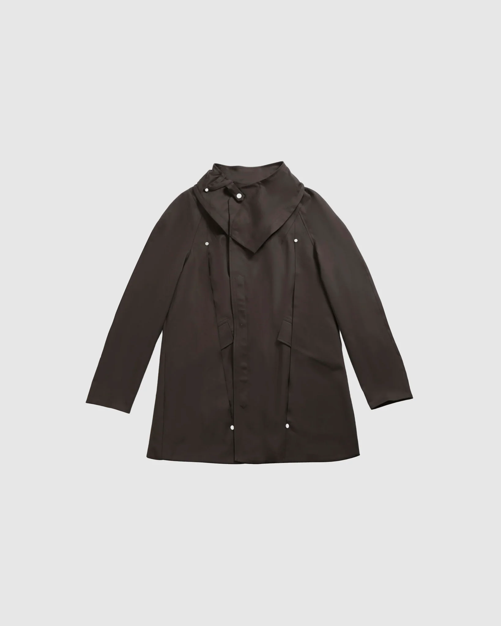 Riadis Pleated Coat - Image 4