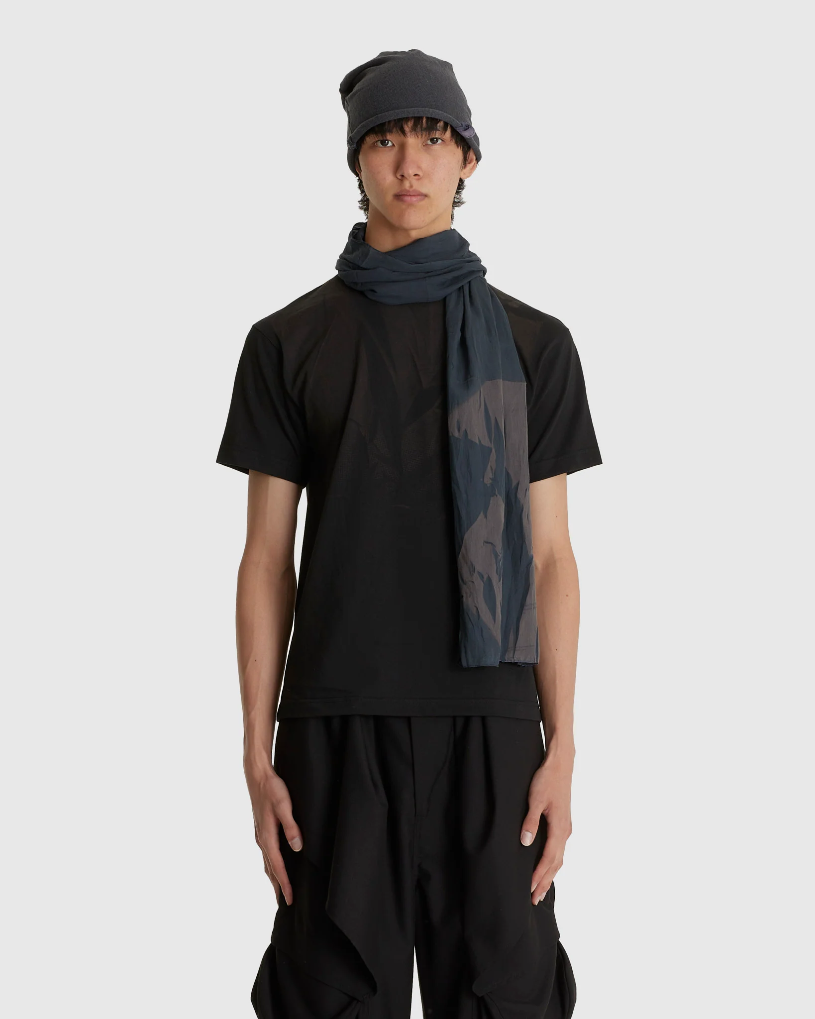 Sun-bleached Beanie Grey - Image 4