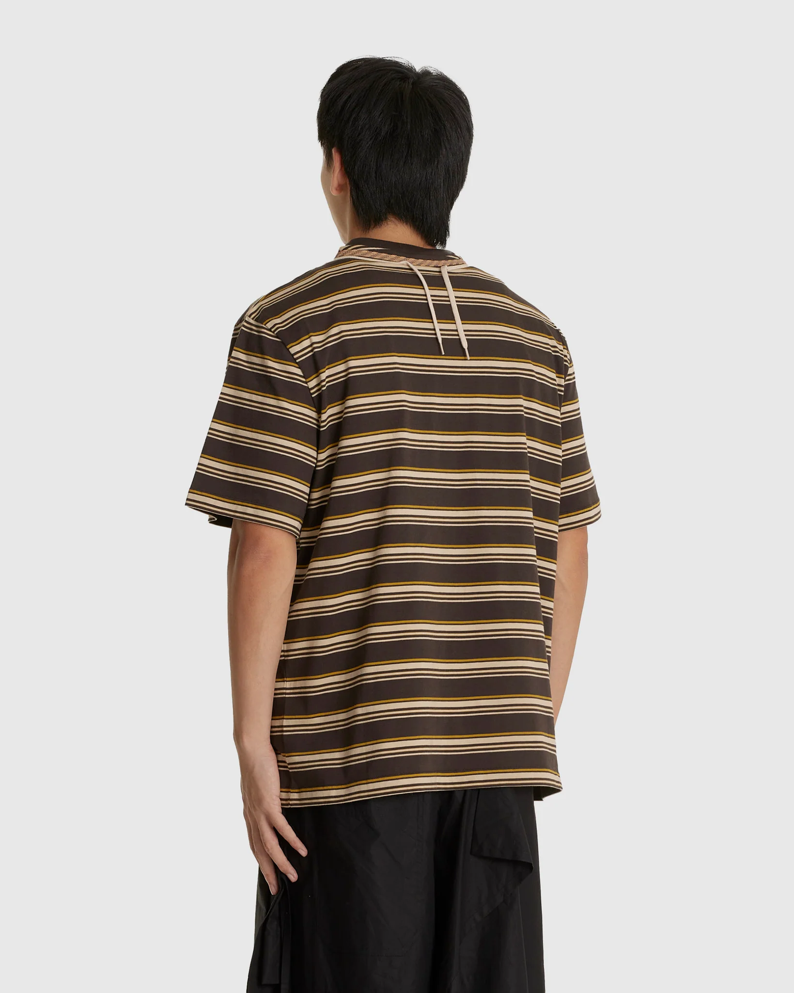 Trek-Lace T-Shirt Charcoal Stripe - Image 3